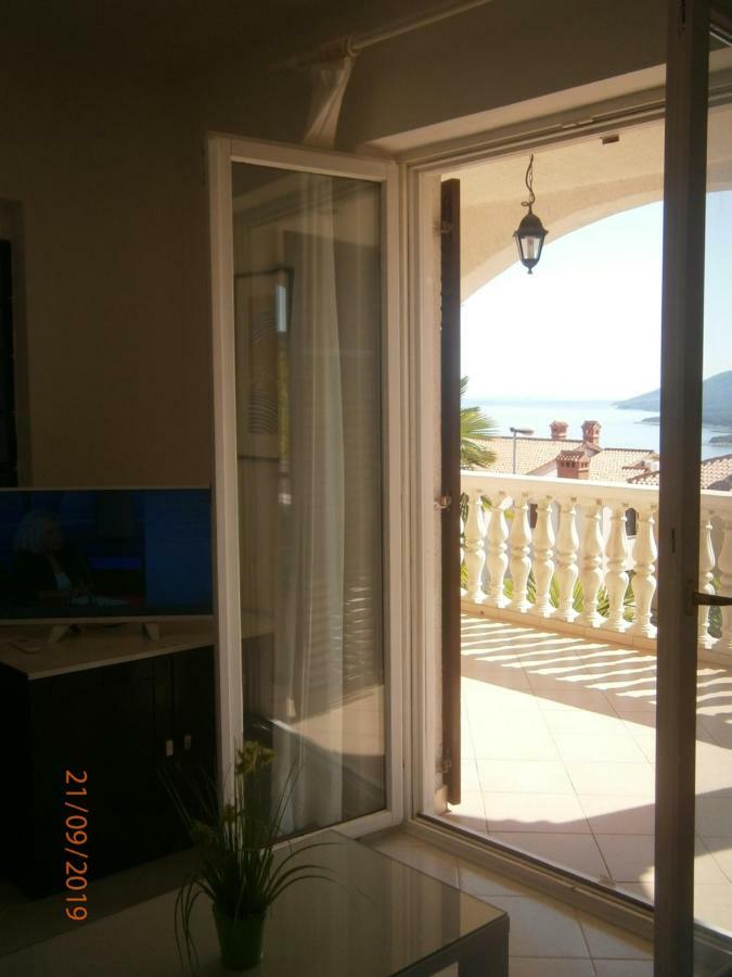 Apartments Sea And Sun Rabac Exterior photo